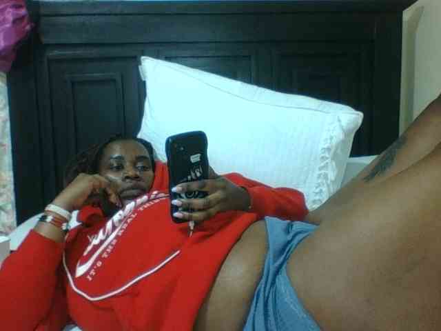 Sexyblacktits webcam