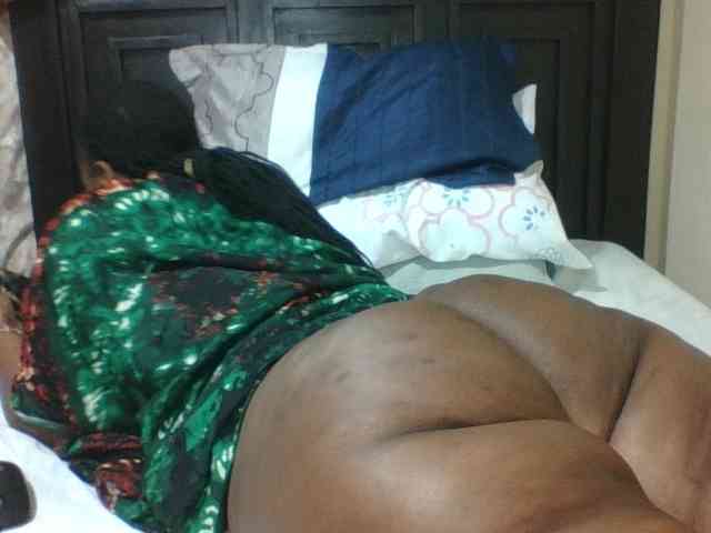Sexyblacktits webcam