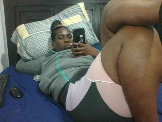 Sexyblacktits webcam