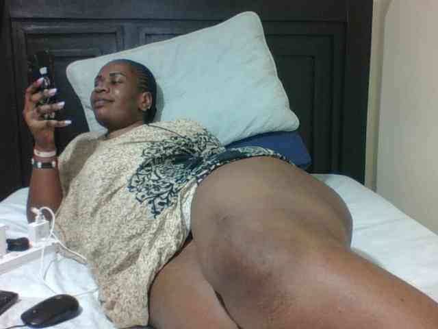 Sexyblacktits webcam