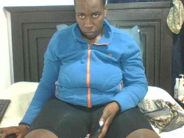 Sexyblacktits webcam