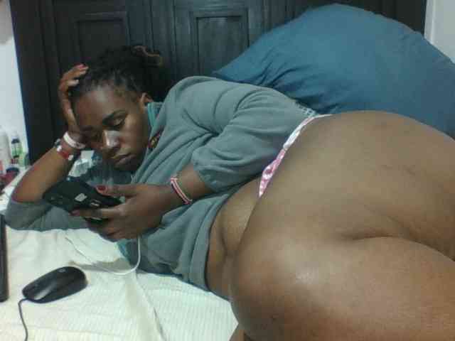Sexyblacktits webcam