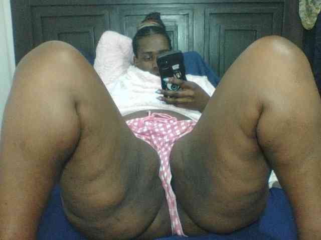 Sexyblacktits webcam