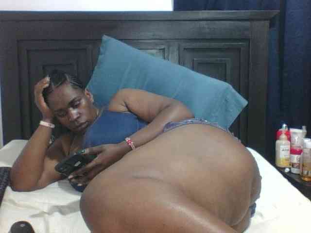 Sexyblacktits webcam