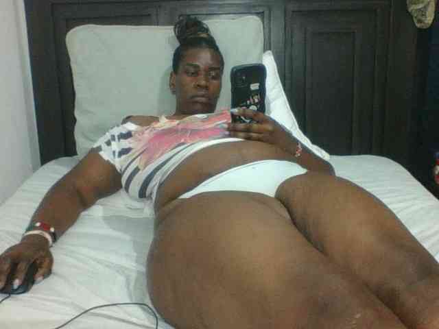 Sexyblacktits webcam
