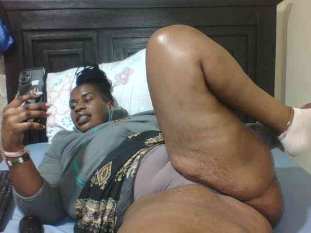 Sexyblacktits webcam