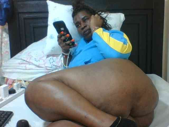 Sexyblacktits webcam