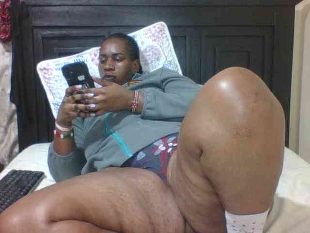 Sexyblacktits webcam