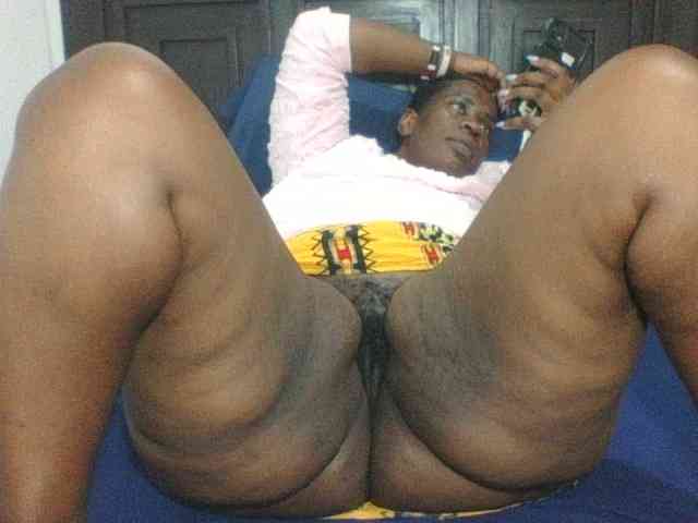 Sexyblacktits webcam