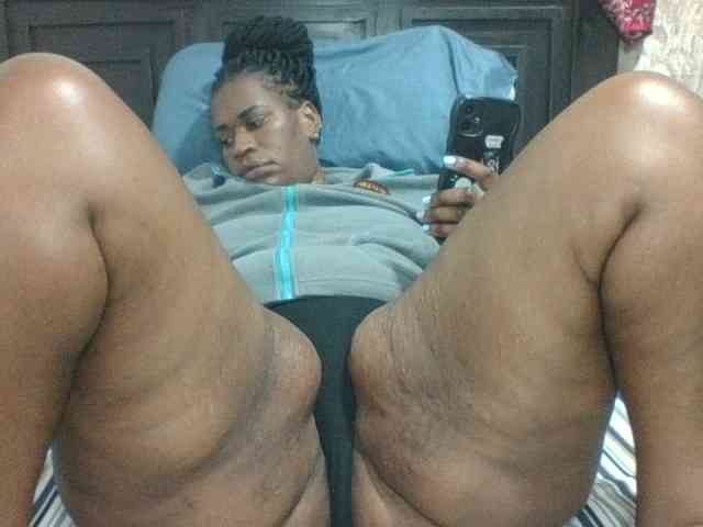 Sexyblacktits webcam