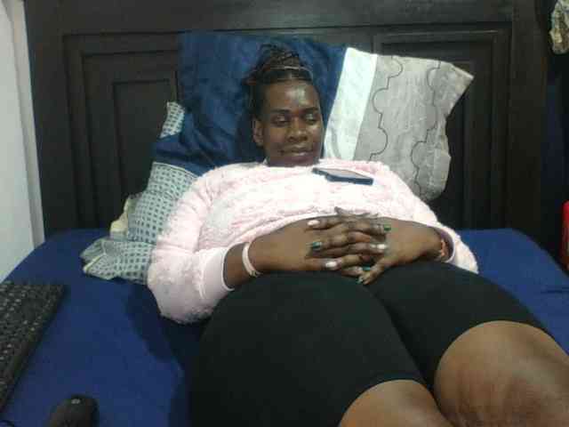 Sexyblacktits webcam