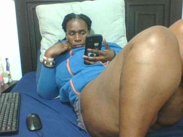 Sexyblacktits webcam