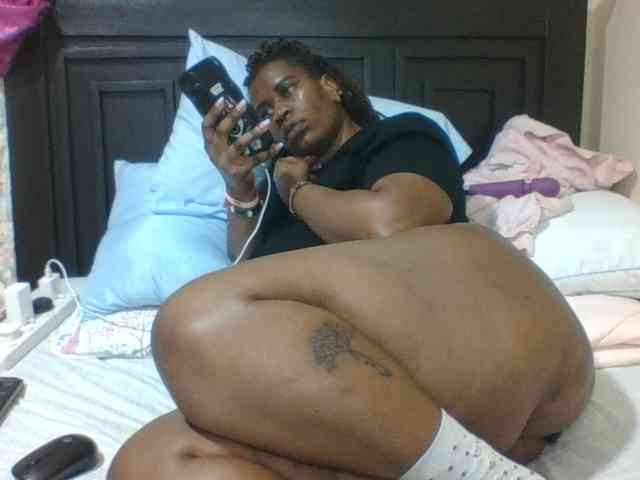 Sexyblacktits webcam