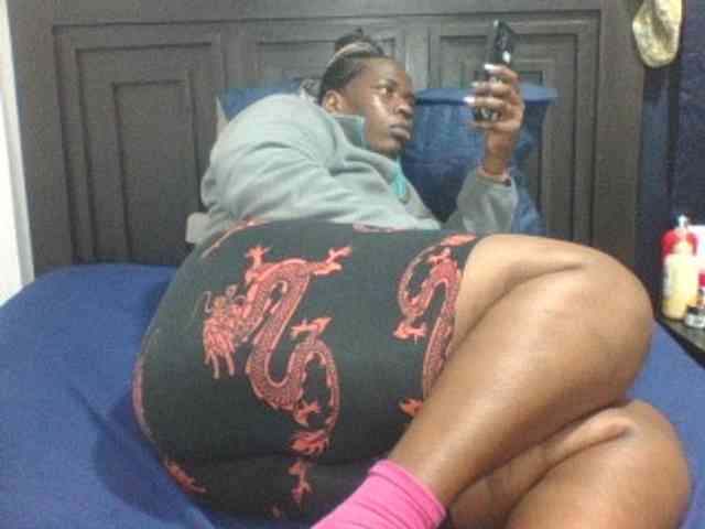 Sexyblacktits webcam