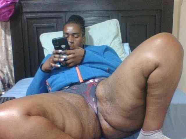 Sexyblacktits webcam
