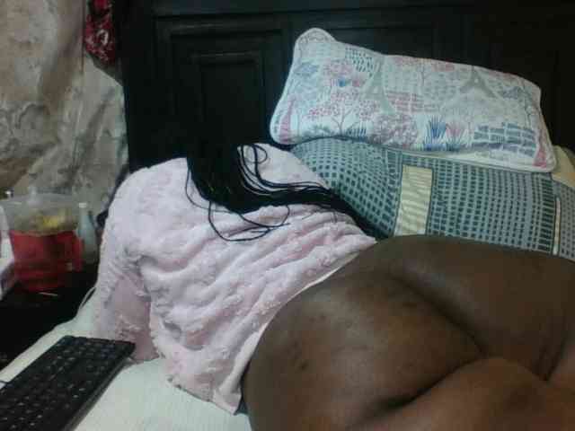 Sexyblacktits webcam