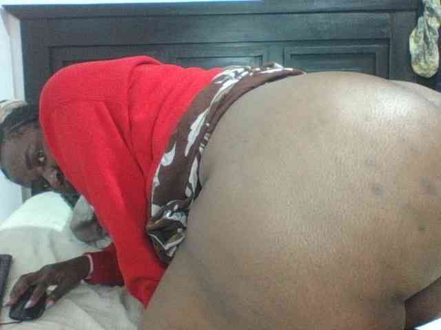 Sexyblacktits webcam