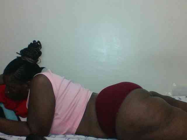 Sexyblacktits webcam