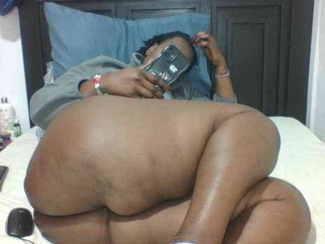 Sexyblacktits webcam