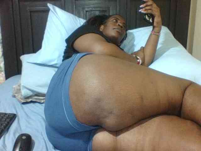 Sexyblacktits webcam