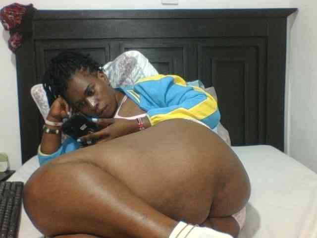 Sexyblacktits webcam