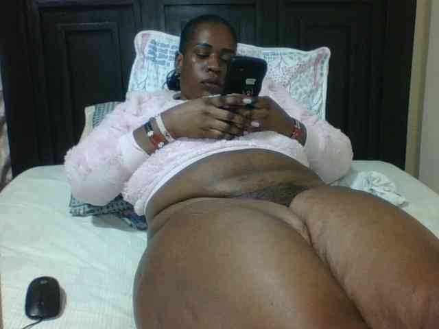 Sexyblacktits webcam