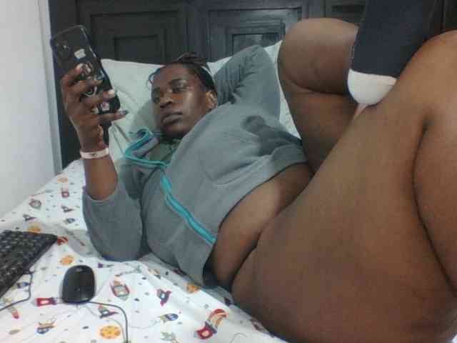 Sexyblacktits webcam