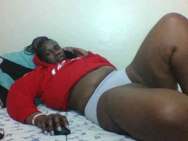 Sexyblacktits webcam