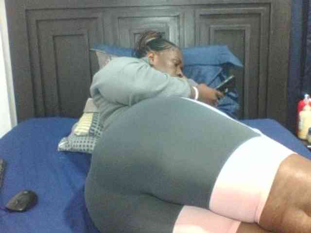 Sexyblacktits webcam