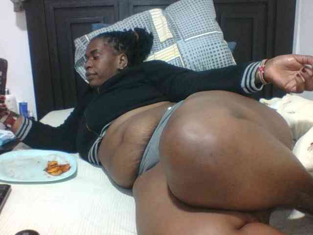 Sexyblacktits webcam