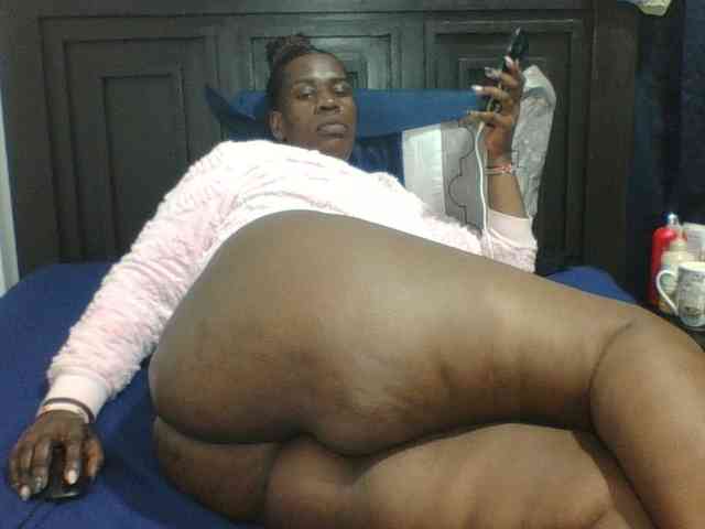 Sexyblacktits webcam