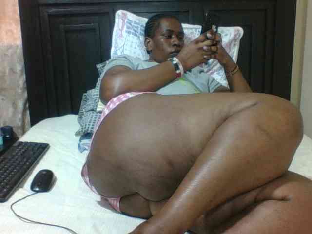 Sexyblacktits webcam