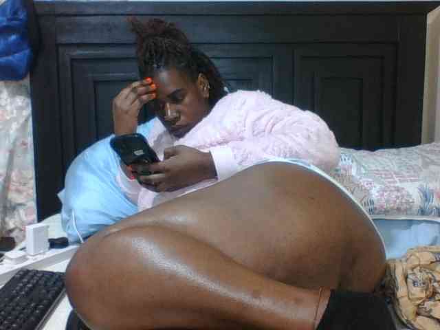 Sexyblacktits webcam