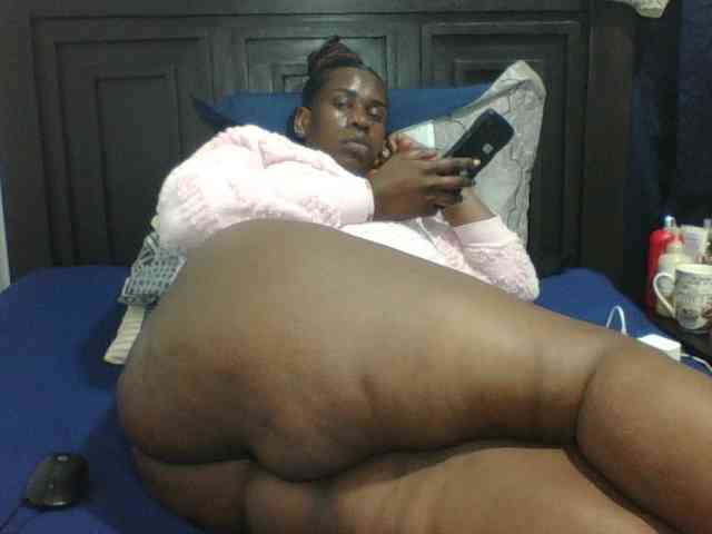 Sexyblacktits webcam