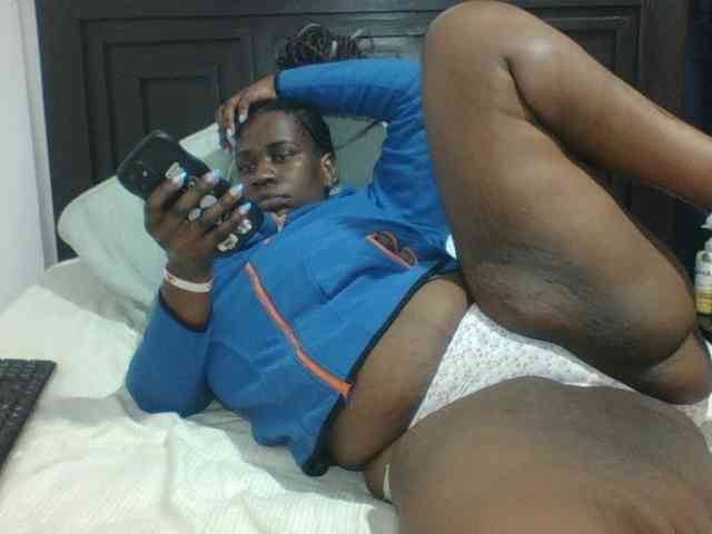 Sexyblacktits webcam