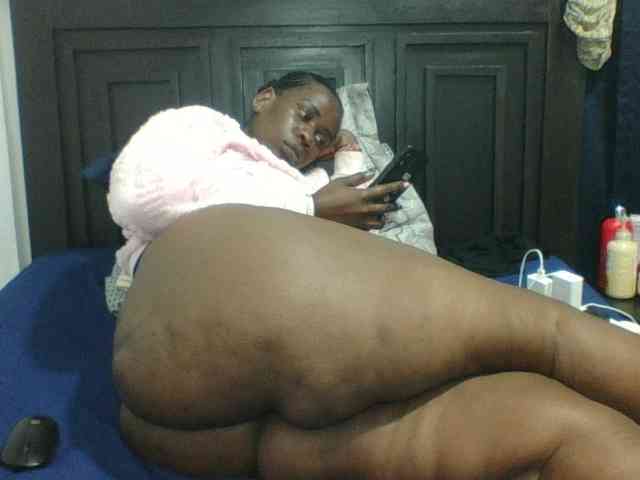 Sexyblacktits webcam