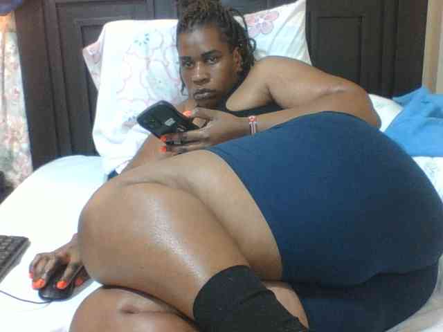Sexyblacktits webcam