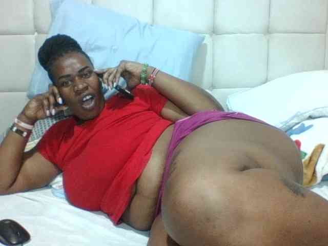 Sexyblacktits webcam