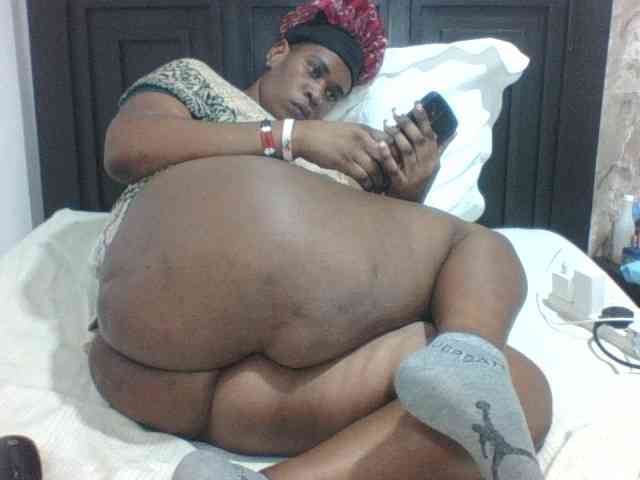 Sexyblacktits webcam