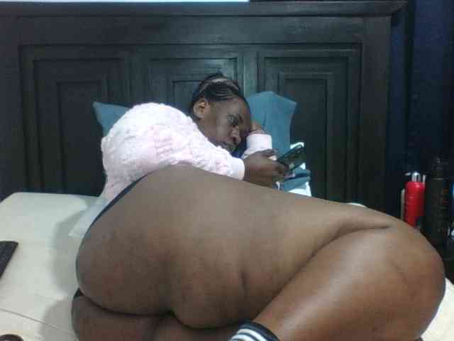 Sexyblacktits webcam