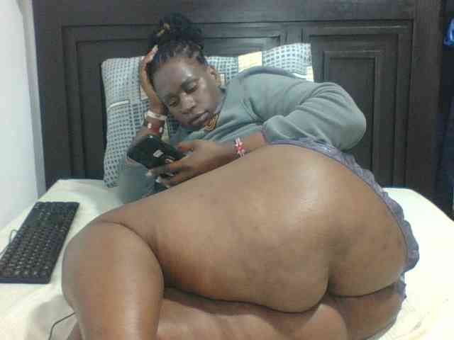 Sexyblacktits webcam