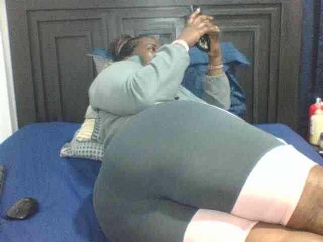 Sexyblacktits webcam