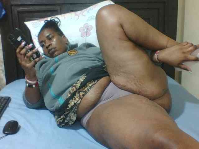 Sexyblacktits webcam