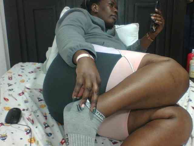 Sexyblacktits webcam