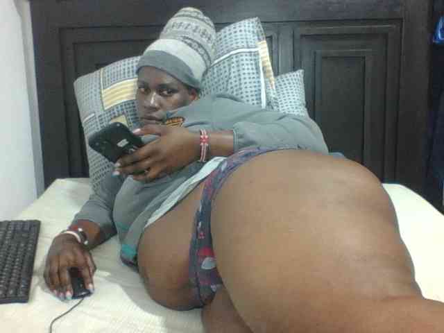 Sexyblacktits webcam