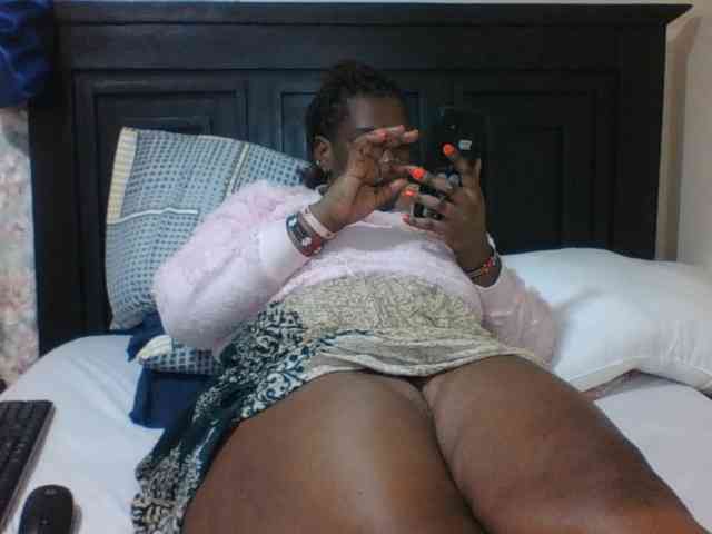 Sexyblacktits webcam