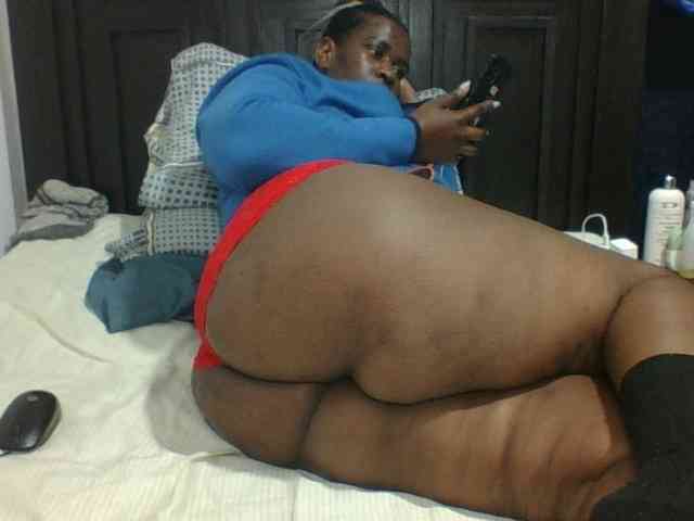 Sexyblacktits webcam