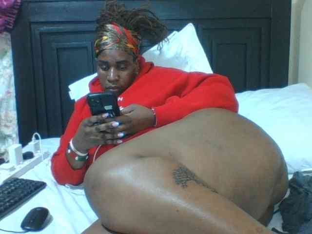 Sexyblacktits webcam