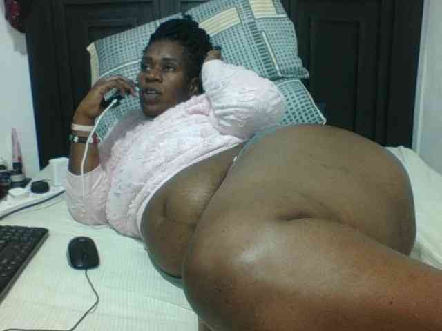 Sexyblacktits webcam