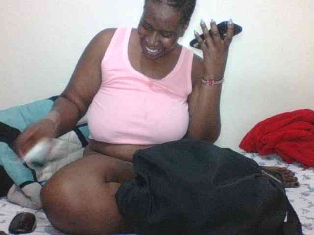 Sexyblacktits webcam